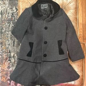 Rothschild coat. Size 6